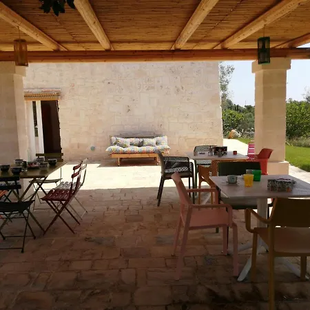 Trullo Nadia Gospodarstwo wiejskie Ostuni