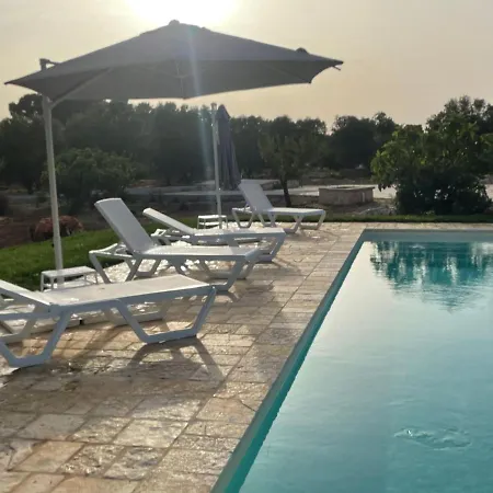 منزل ريفي Trullo Nadia أوستوني
