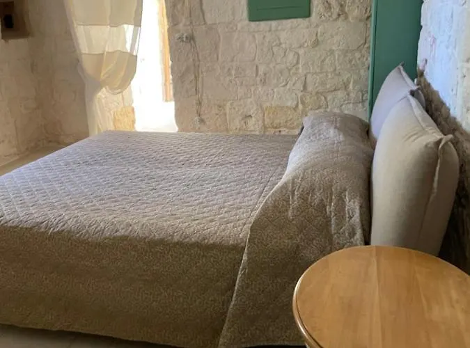 Trullo Nadia Kır Evi Ostuni